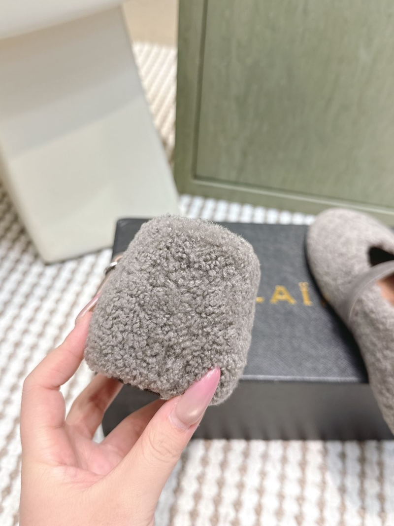 Alaia Flat Shoes